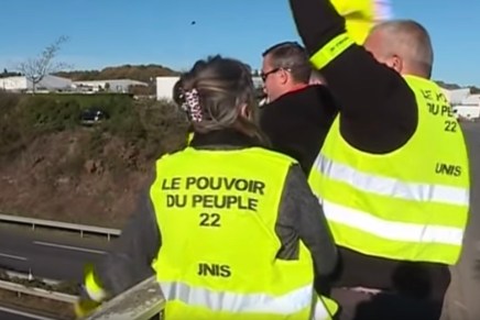 NPA για την απάντηση Macron στα κίτρινα&nbsp;γιλέκα