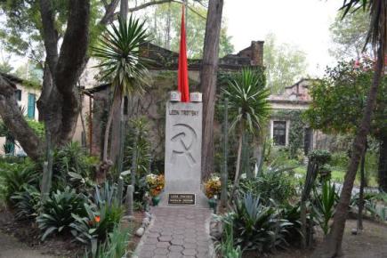 Στρατής Χούσος (1942 – 2018) – Δημήτρης Φραγκουλάκης (1944 –&nbsp;2018)