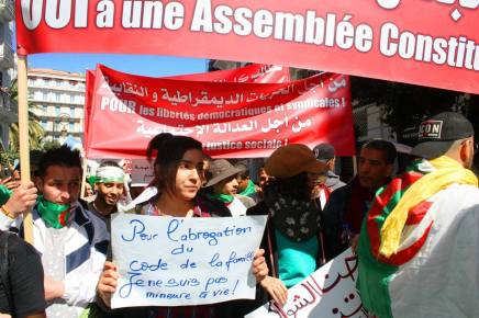 Αλληλεγγύη με την αλγερινή&nbsp;επανάσταση!