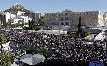Editorial: Ανασυγκρότηση, αγώνας,&nbsp;αλληλεγγύη