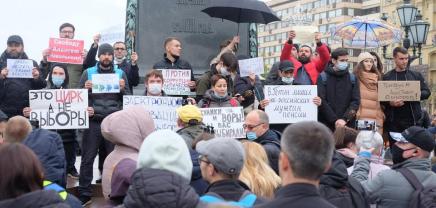 Παρά τις νοθείες, ο Πούτιν υποχωρεί στις&nbsp;εκλογές